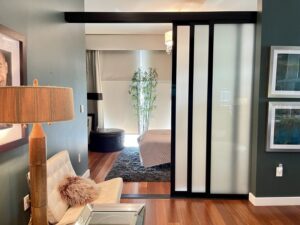 Partisi Mewah dan  Elegan