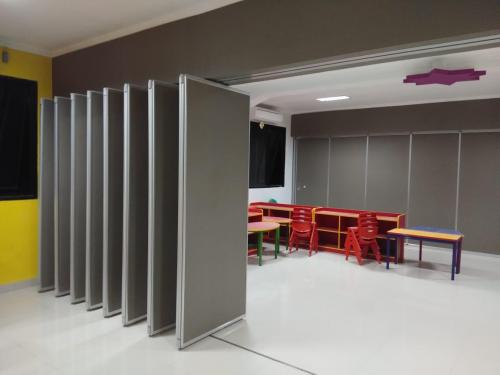 Partisi Geser AS Roda